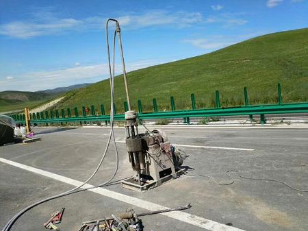 平泉公路地基基础注浆加固